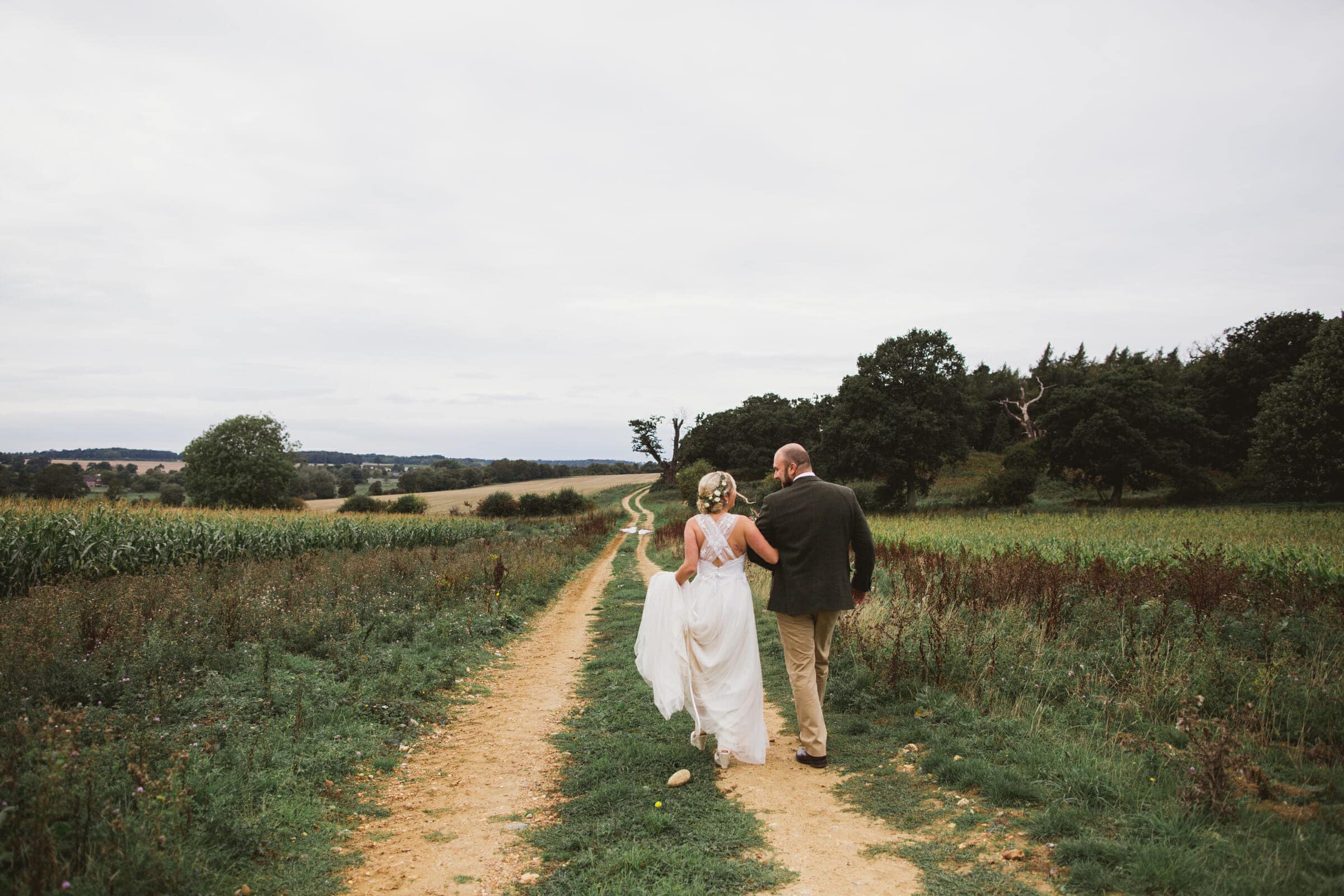 suffolk countryside wedding photography